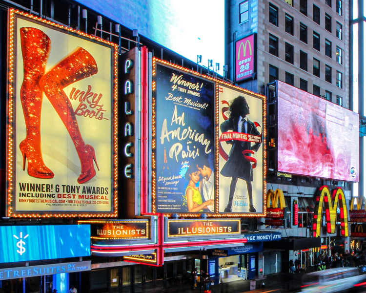 Digital Signage Management Banner